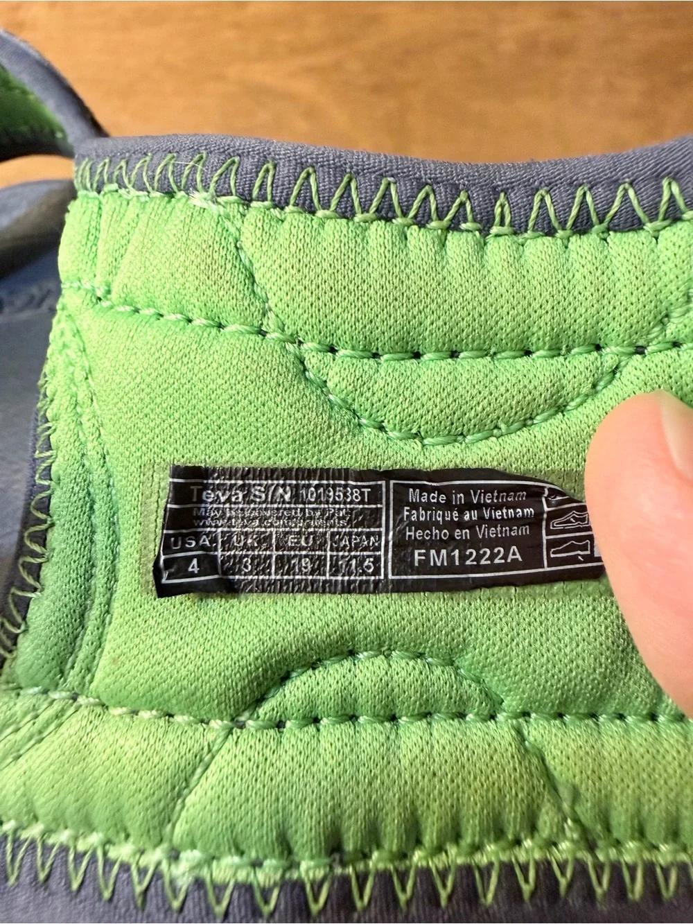 TEVA Psyclone XLT Toddler Sandals Size 4